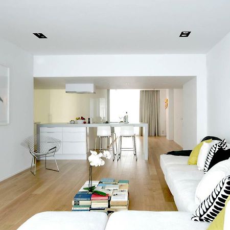 Minimalistic In Premium Location Appartement Brussel Buitenkant foto